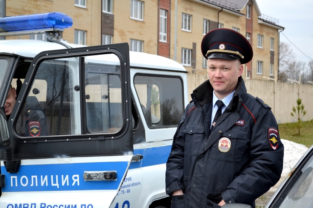 Сотрудники полиции Рузского округа провели смотр служебного транспорта 