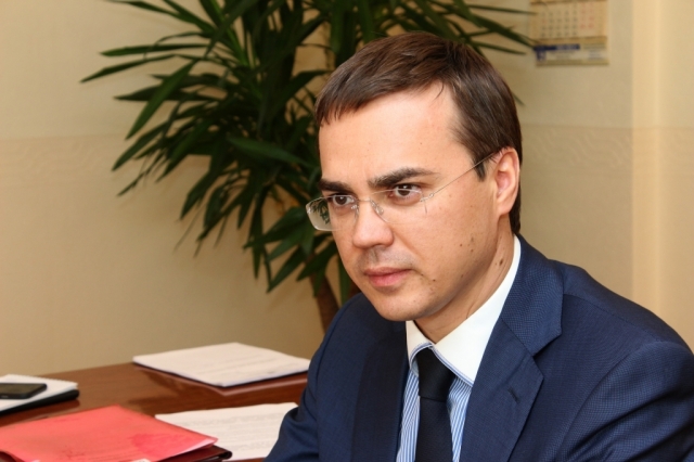 Максим Тарханов призвал жителей в срочном порядке погасить задолженность за коммунальные ресурсы