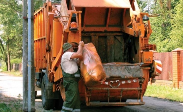 Заключение договоров на вывоз мусора продолжается в Рузском городском округе