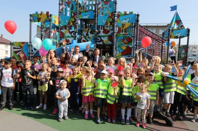 В поселке Тучково открыт новый детский игровой комплекс