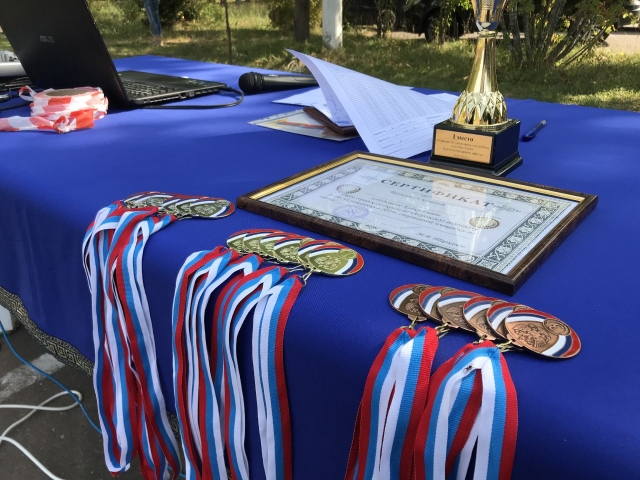 Кубок Главы по волейболу среди дворовых команд разыграли в Рузском городском округе