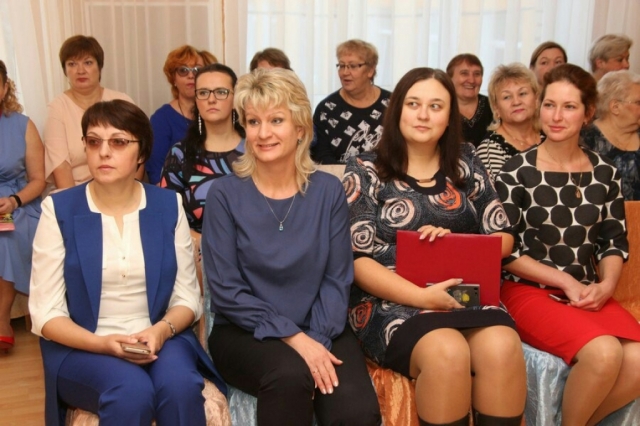 С 70-летием образовательного учреждения поздравили сотрудников детского сада в Рузском городском округе