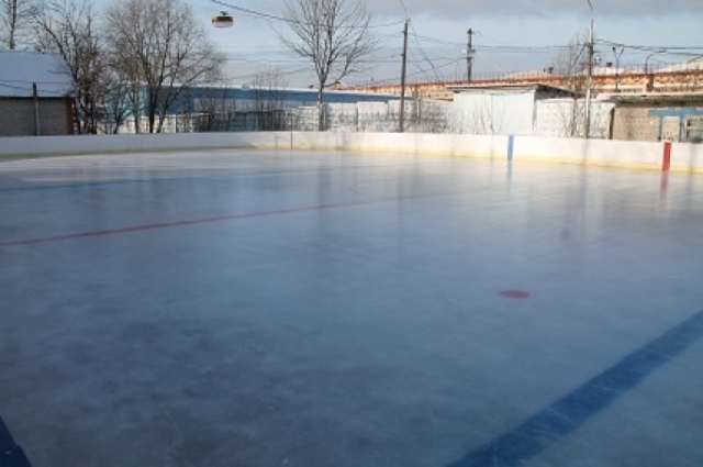 Более 20 хоккейных коробок зальют в Рузском округе