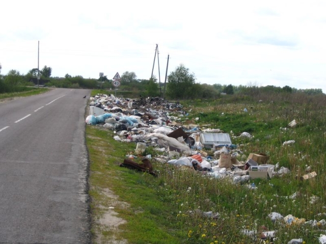 За неделю Госадмтехнадзор заставил убрать почти 900 кубометров мусора