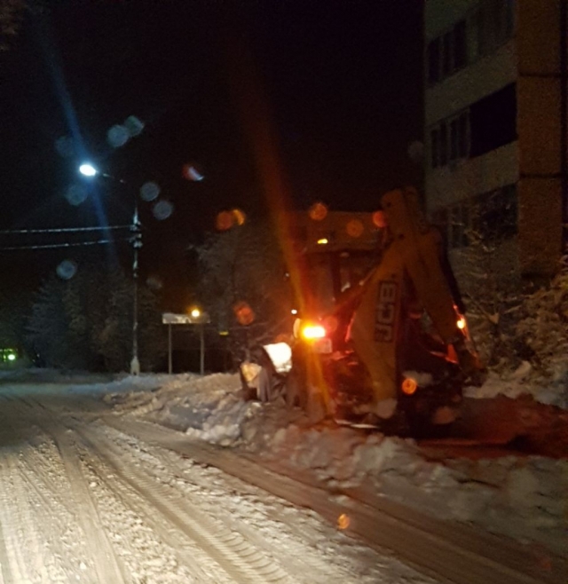 Работы по расчистке Рузского городского округа от снега велись всю ночь