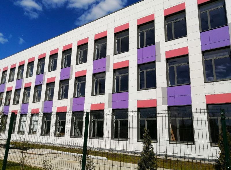 В поселке Тучково завершается строительство школы на 400 мест