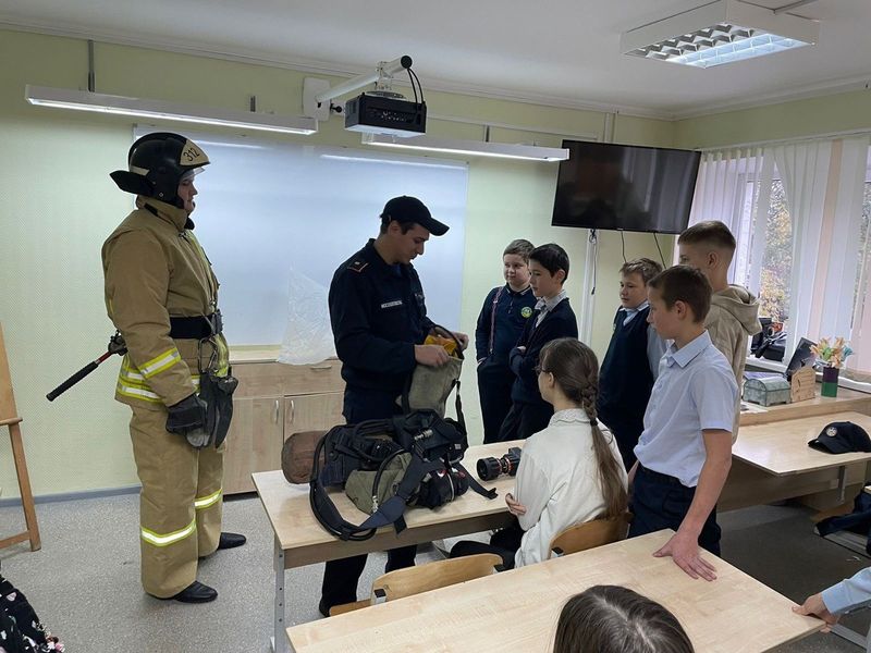 Рузским школьникам - о профессии пожарного