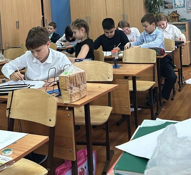 Рузские школьники рисовали будущее рузского края