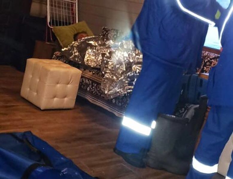 Работники ГКУ МО «Мособлпожспас» оказали помощь рыбаку, которому стало плохо на льду Озернинского водохранилища 